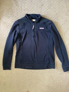 Vineyard Vines navy quarter-zip sweatshirt, Medium.